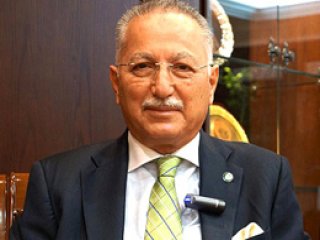 Nazım'ın Şiirlerini Arapçaya Çevirmiş