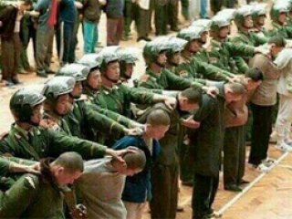 Çin Katliam Yapıyor!