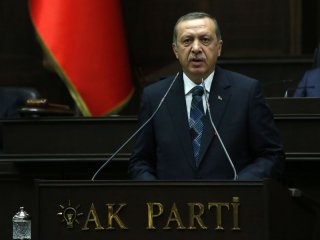 Erdoğan'a Yakın 12 Polis Gözaltında