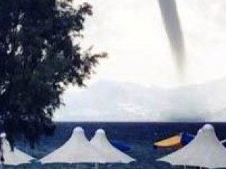 Ege'de Hortum Paniği