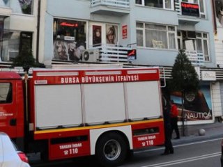 Eski Eşinin Evini Ateşe Verdi