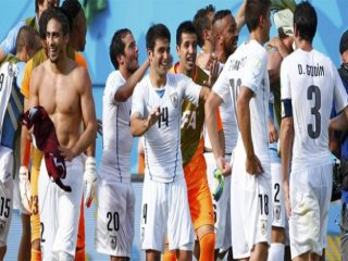 Uruguay İtalya'yı Evine Yolladı!