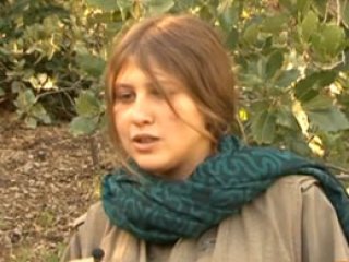 Kırmızı Fularlı Yörük Olduğunu İddia Etti!