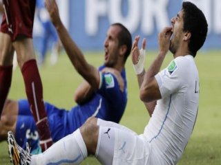 FIFA'dan Luis Suarez'e Rekor Ceza!