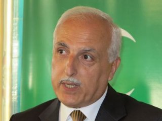 Vali Mutlu'dan 'Bayrak' Açıklaması