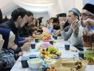 Tataristan'da İlk İftar Sevinci