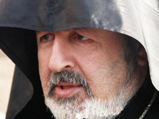 Başeiskopos'un Dolandırılması Mahkemeye Taşındı