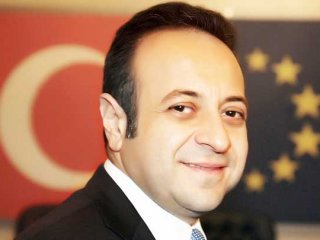 Bağış’tan Anlamlı Mesaj