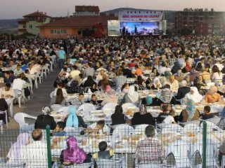 İftara Rekor Katılım