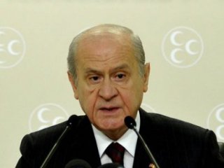 MHP Lideri Tarih Verdi