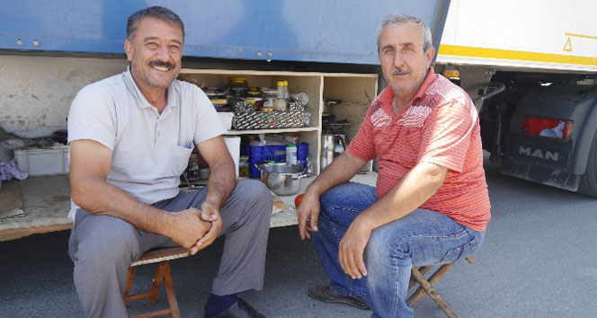 İftarı Yollarda Açıyorlar