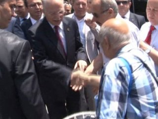 Çatı Adayından Davulcuya 10 TL Bahşiş