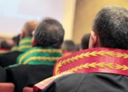 256 hakim ve savcı mesleğe kabul edildi.  