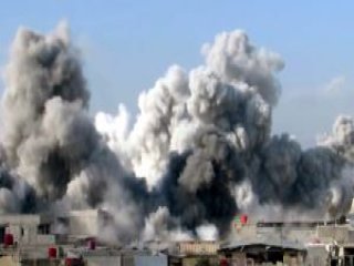 Esed Camiye Saldırdı!