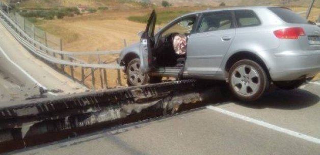 İtalya'da viyadük Çöktü: 4 Yaralı