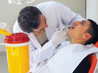 Oruçlu Kimse Diş Tedavisi Yaptırabilir Mi?