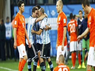 Sneijder Kaçırdı Arjantin Finale Uçtu!