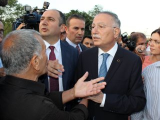 MHP İftarında Şok