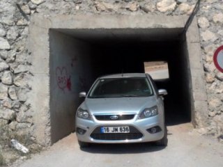 Bu Köyün Girişi Var Çıkışı Yok