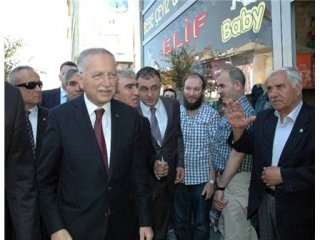 İhsanoğlu'ndan Cuma Çıkışı Cevabı