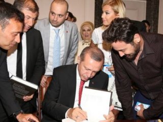 Çapulcu Metin Arolat'ı Yalanlayan Fotoğraf