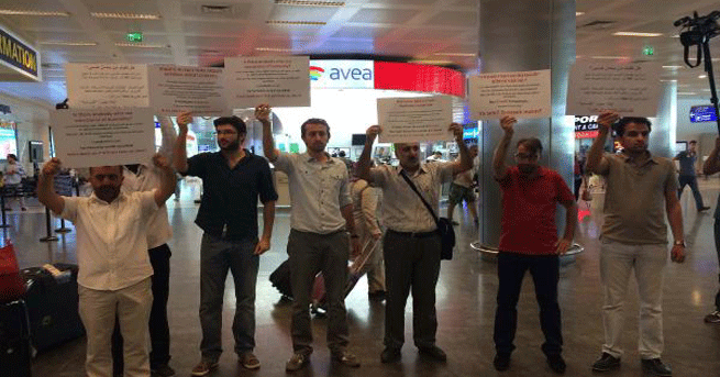 Atatürk Havalimanı'nda Protesto