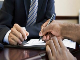 27 Bürokrat Görevden Alındı