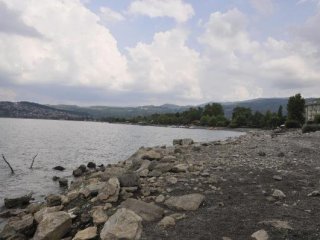 Su Çekilince Ortaya Çıktı!