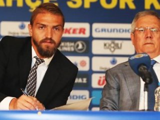 Caner Erkin İmzayı Attı!