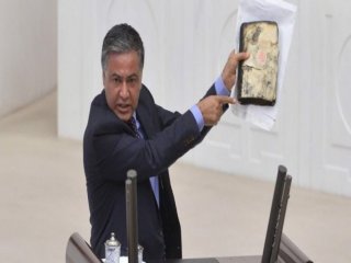 CHP'li Vekilden Kur'an'lı Tepki