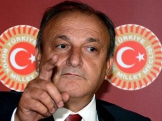 Mahkemeden MHP'li Vural'a Ret