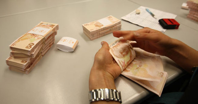 Banka Borcu Patladı!