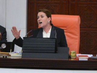 Kamer Genç'e Sert Tepki