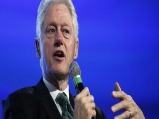 Clinton: "İsrail Kendini Ahmak Olarak Takdim Etti"