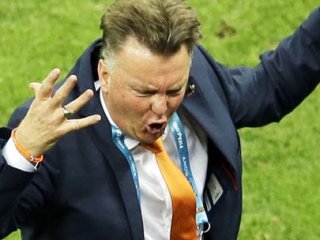 Cimbom Kararını Verdi, Van Gaal Küplere Bindi