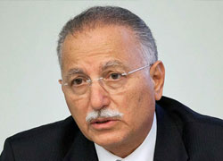 İhsanoğlu: Kosova'nın  tam üye olmasını arzu ediyoruz