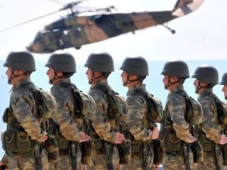 Türkiye'ye Karadan ve Havadan Taciz!