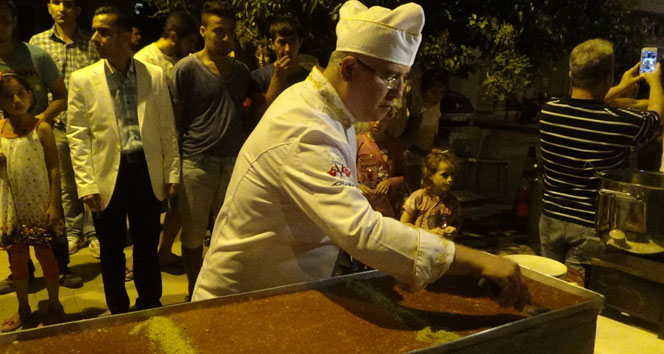 75. Yıl Dönümüne 75 Metrelik Künefe