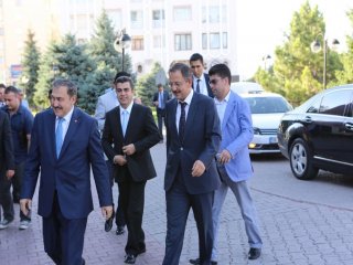 "Türkiye'nin En Çalışkan Belediye Başkanı"