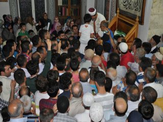 Kadir Gecesi’nde Camiler Doldu Taştı