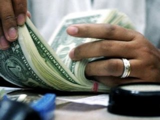 İki Ülke Dolardan Vazgeçti!