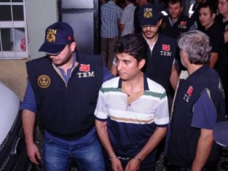 Gözaltındaki 75 Kişiye Ek Gözaltı Süresi