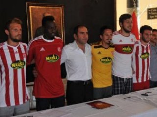Sivasspor'da İmza Şov!