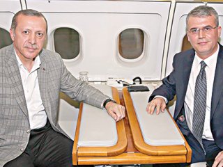 Başbakan Erdoğan Frak Giyecek Mi?