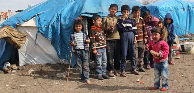 Yetim Çocuklara Bayram Hediyesi