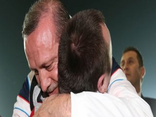 Erdoğan'a Sevgi Seli