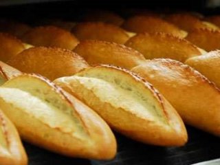 Ekmek Sırası Kavgası: 9 Yaralı