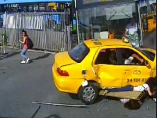 Kabataş'daki Dehşet Anları Kamerada