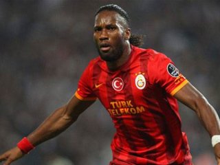 "Drogba Hala Katil"