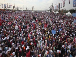 İstanbul Mitinginde Kaç Kişi Vardı?